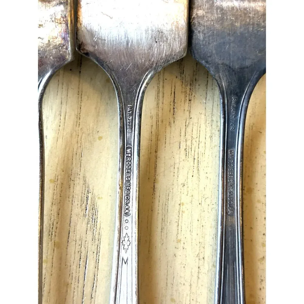 VTG Wm. Rogers Mfg. Co. AA Silverplate Flatware 25 Set Mayfair Pattern 1923 Pat
